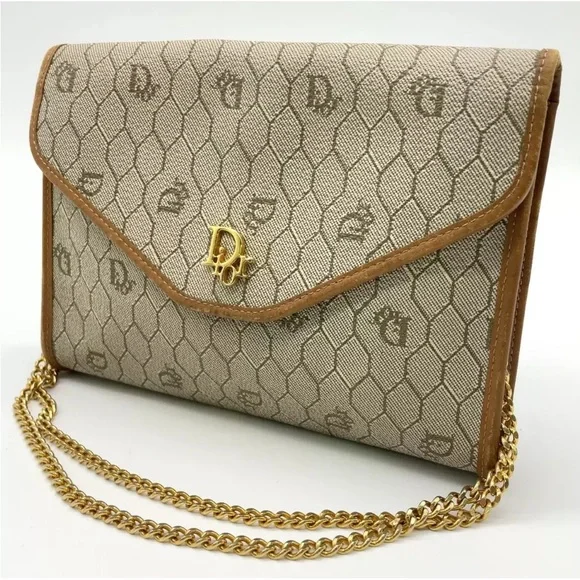 Christian Dior Beige Honeycomb Chain Shoulder Bag With Box - Picture 1 of 15